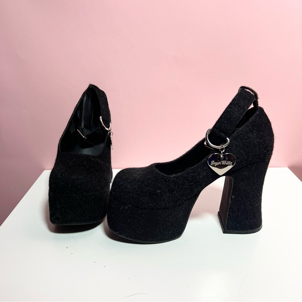 Y2k 2000s mcbling dollskill Sugar Trillz black fuzzy kitten platform heels - Picture 2 of 8